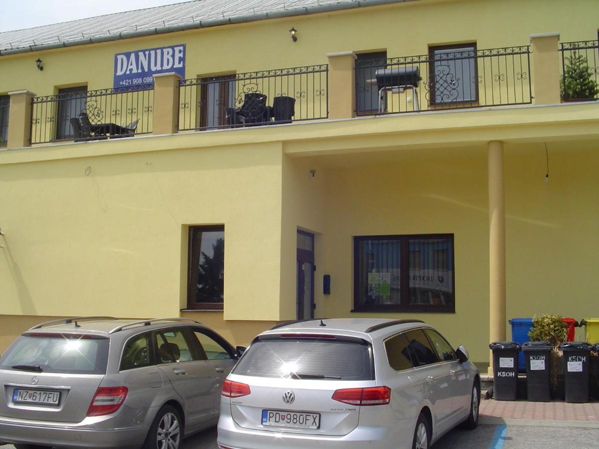 Ubytovanie Danube Štúrovo Екстериор снимка